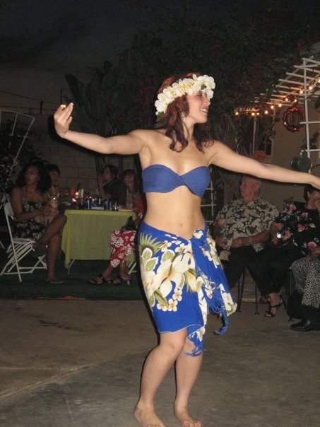 Adriana, Hula Dancer and Tahitian Performer in Polynesian Style