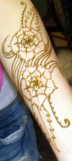 Arm Design in Henna by Dawn