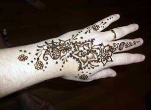 Hand Design Henna Tattoo by Karina